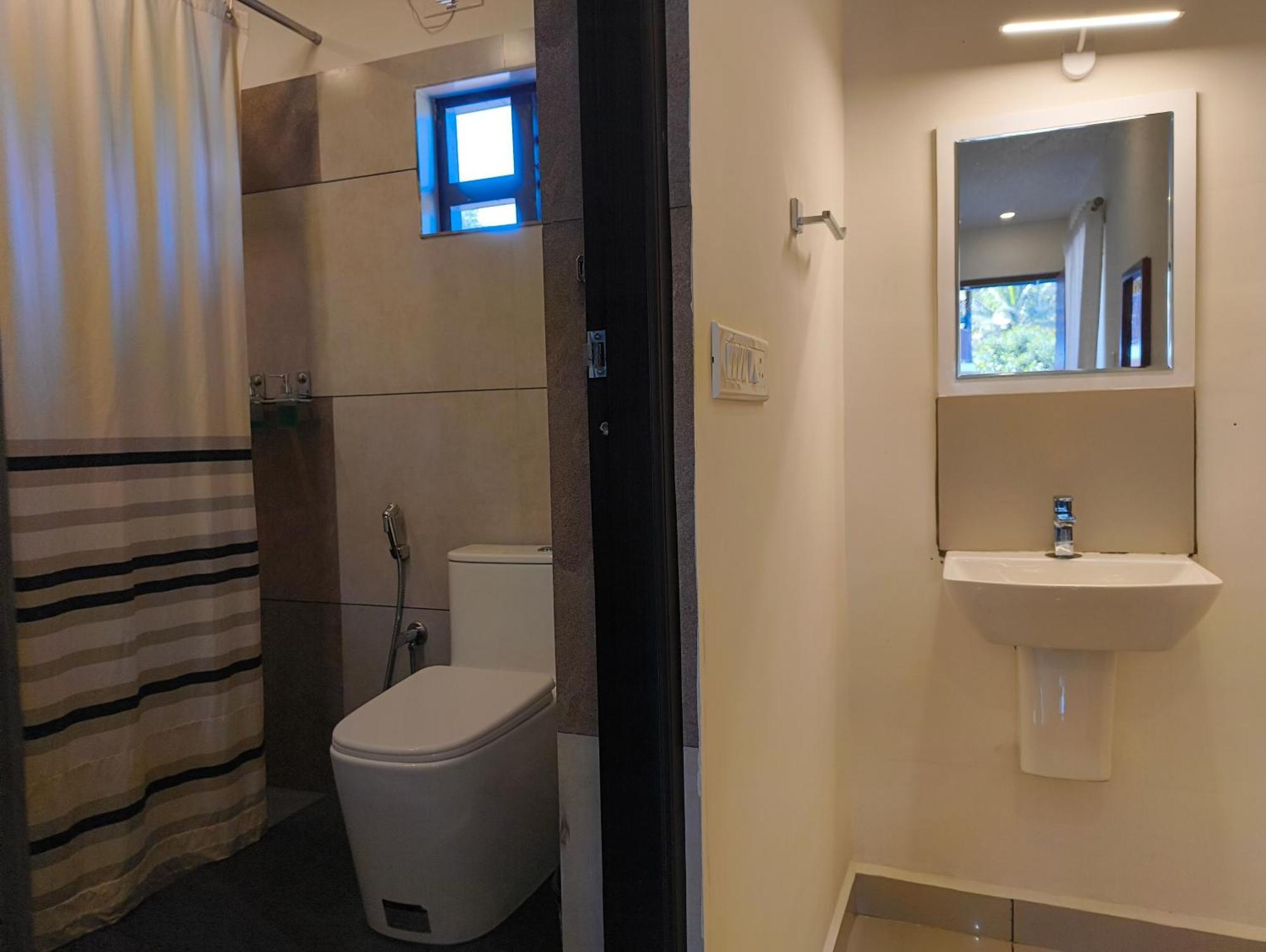 Oriole Homestay テッカディ エクステリア 写真