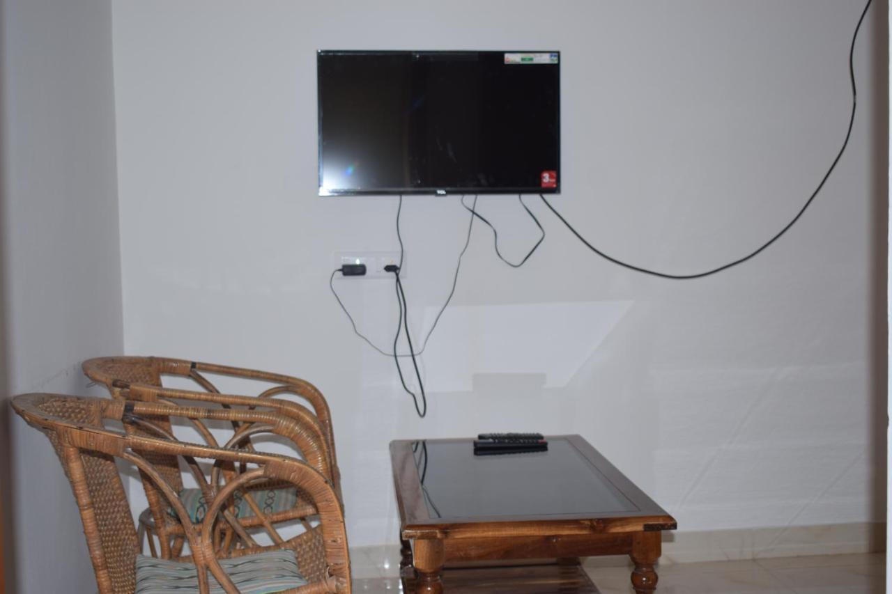 Oriole Homestay テッカディ エクステリア 写真