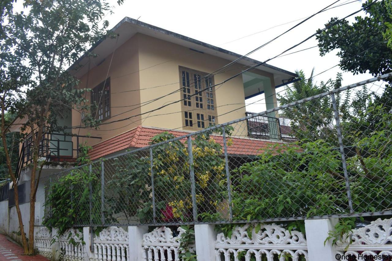 Oriole Homestay テッカディ エクステリア 写真